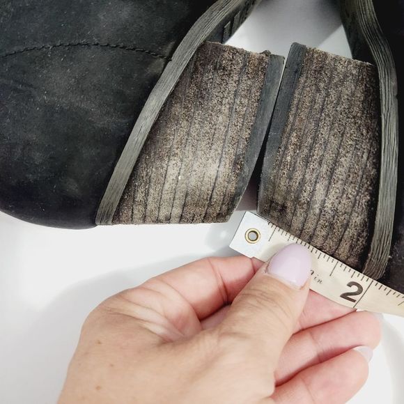 Blondo black waterproof  ankle booties size 6.5 - Picture 14 of 14